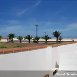 Bay Ii Apartment *
